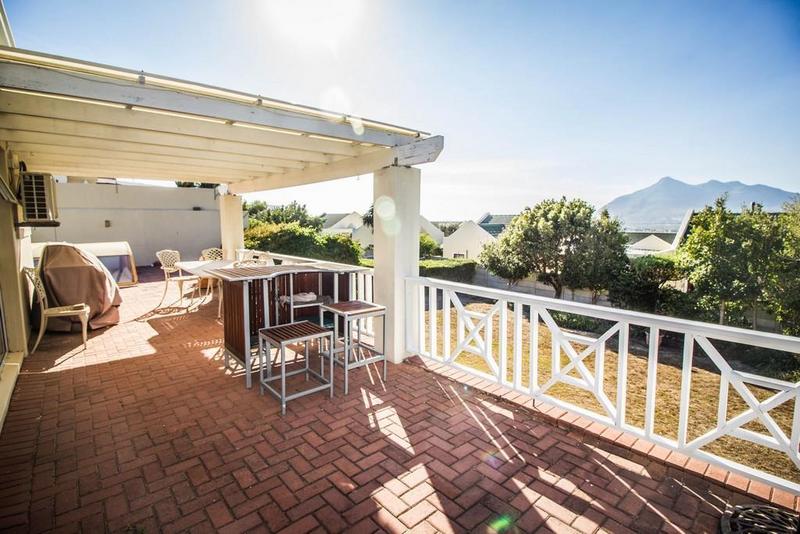 To Let 3 Bedroom Property for Rent in Capri Western Cape